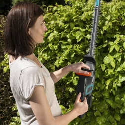 Gardena EasyCut Li-40 ножницы для живой изгороди (1 x 2 Ач, ЗУ) 09836-20.000.00