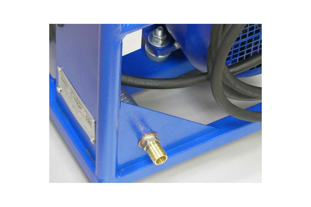 Мойка высокого давления проф. C-TECH TR (200 бар, до 900 л/ч, 5.5 кВт) + комплект Практик TR2015ES2E4BP2FM-10-SF60