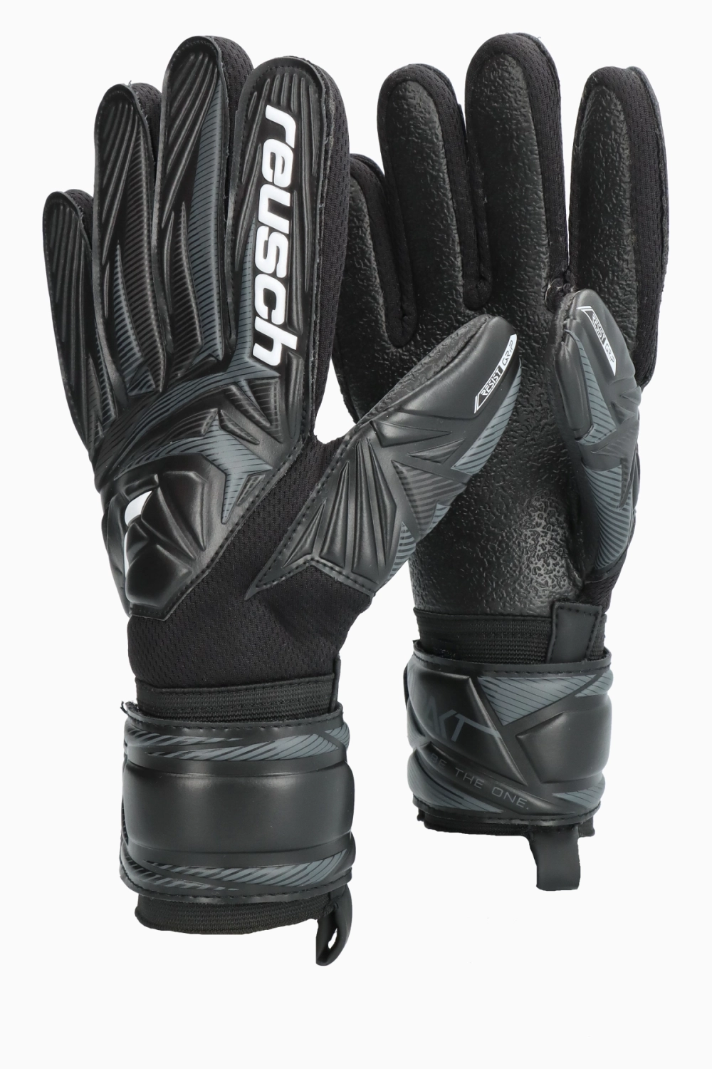 Вратарские перчатки Reusch Attrakt Resist - черный