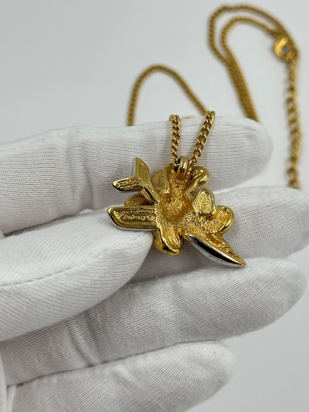 Кулон Медведь Burberrys