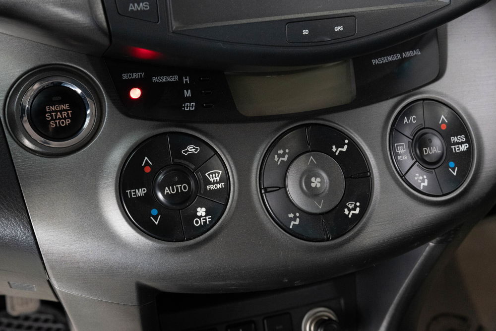 Toyota RAV4, 2009 год