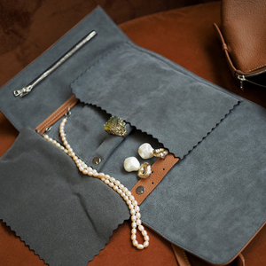 Чехол для ювелирных украшений Plier из кожи теленка, цвета карамель