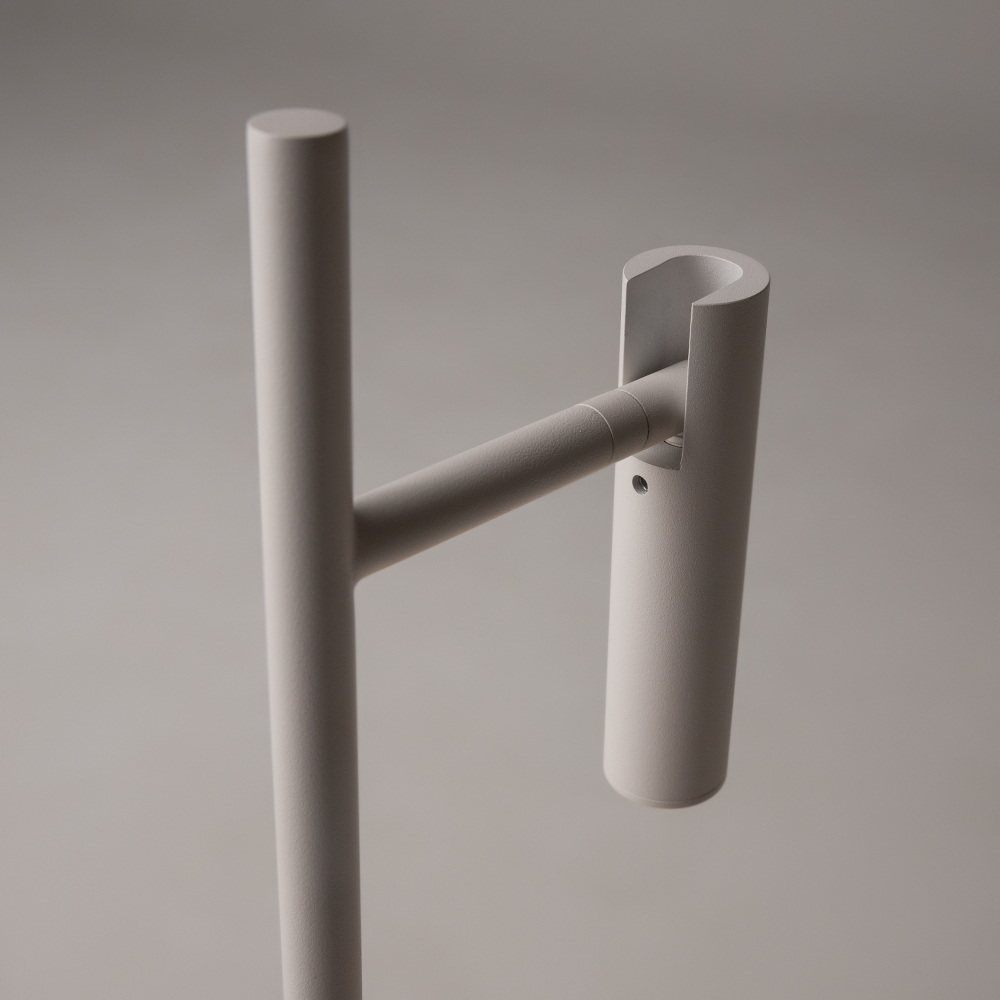 Настольный светильник Maytoni Z010TL-L8W3K