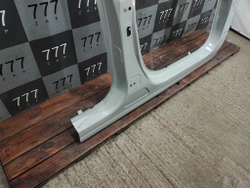 Боковина правая Geely Tugella 19-нв Новая Оригинал 5038074100C15