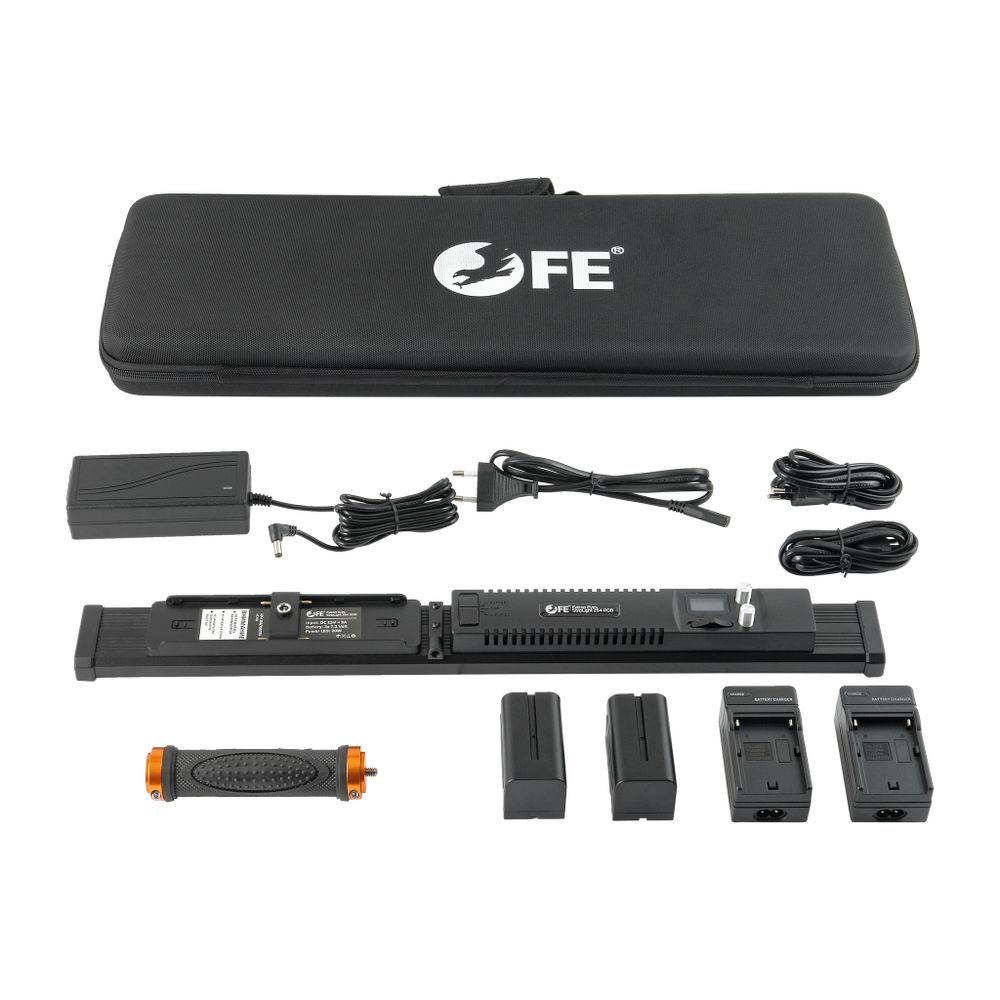 Светодиодный осветитель Falcon Eyes StripLight 264 RGB ручной