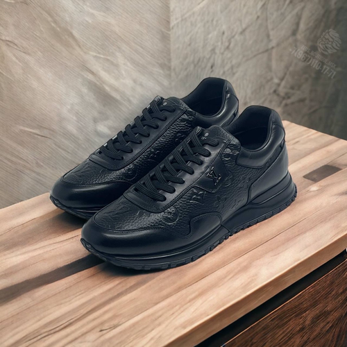 Кроссовки Louis Vuitton Run Away