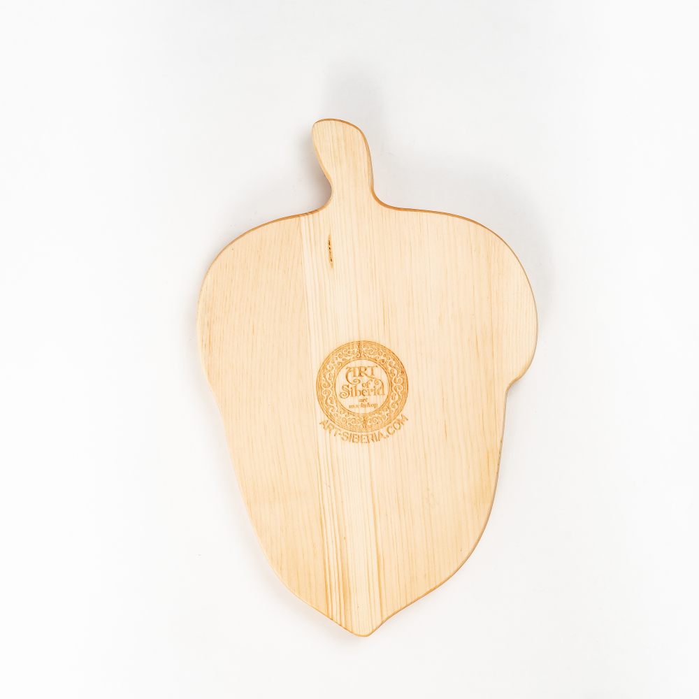 Менажница деревянная из сибирского кедра для подачи блюд и закусок с гравировкой "МЕЧТЫ СБЫВАЮТСЯ". MG131