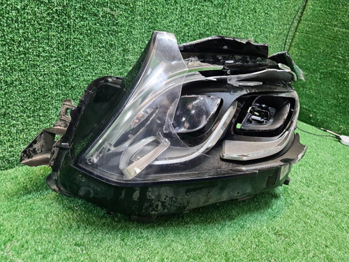 Битая Фара левая Mercedes GLS x166 (2015-2019) LED
