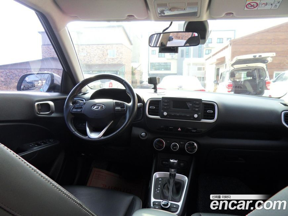 Hyundai Venue 1.6 Modern (06.2021)