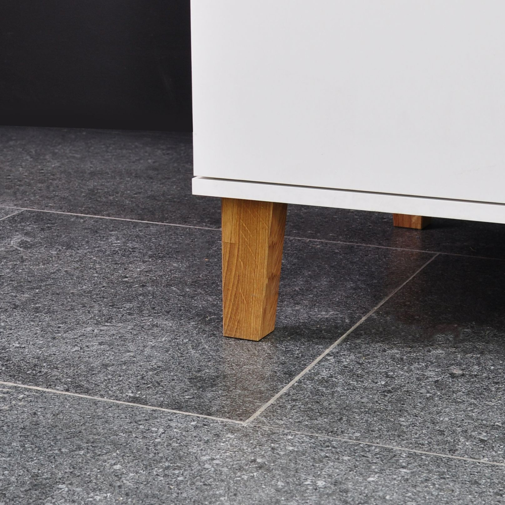 Шкаф для одежды Чек распашной белый в детскую комнату с дубовыми ручками и ножками, двухдверный