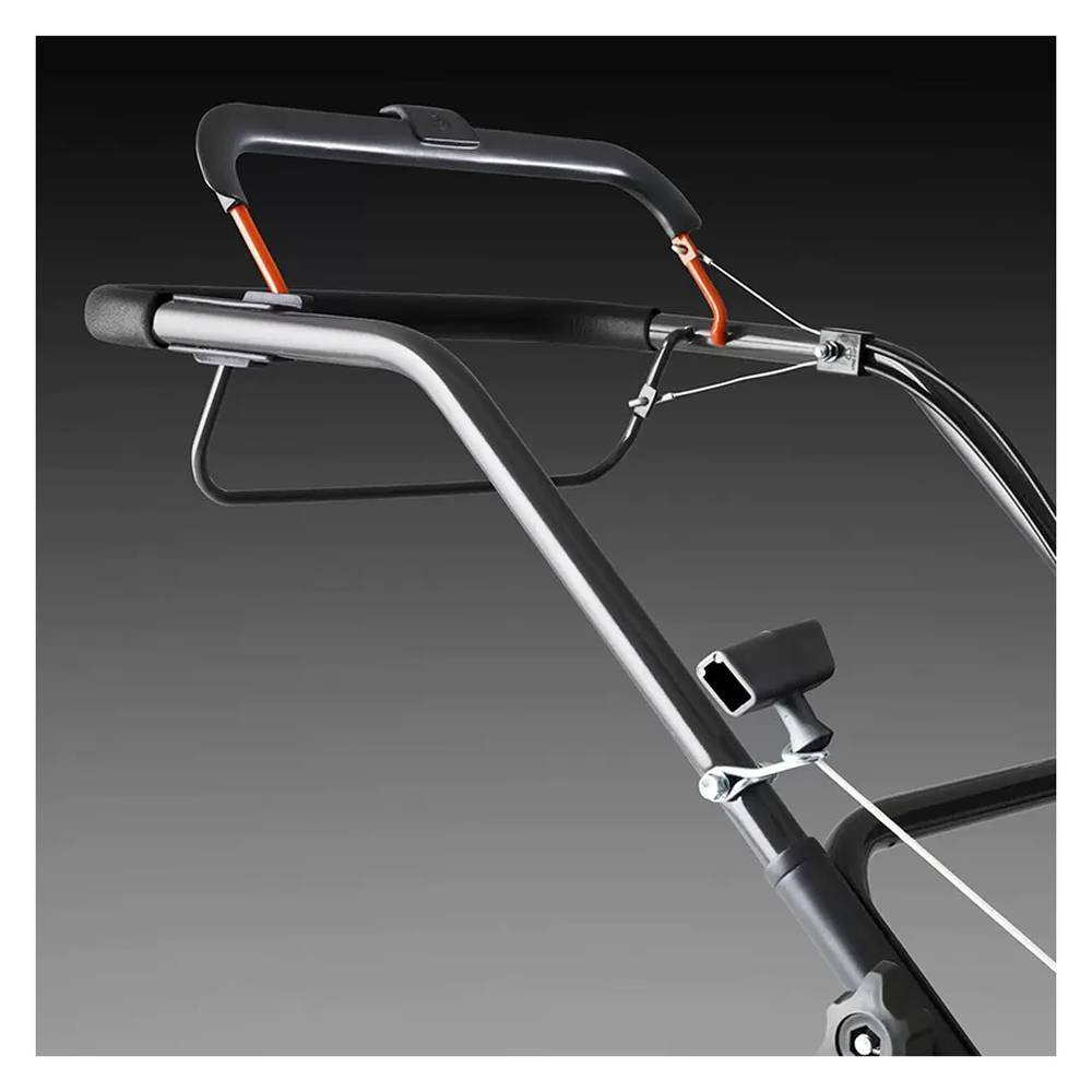 Бензиновая газонокосилка Husqvarna LC 151