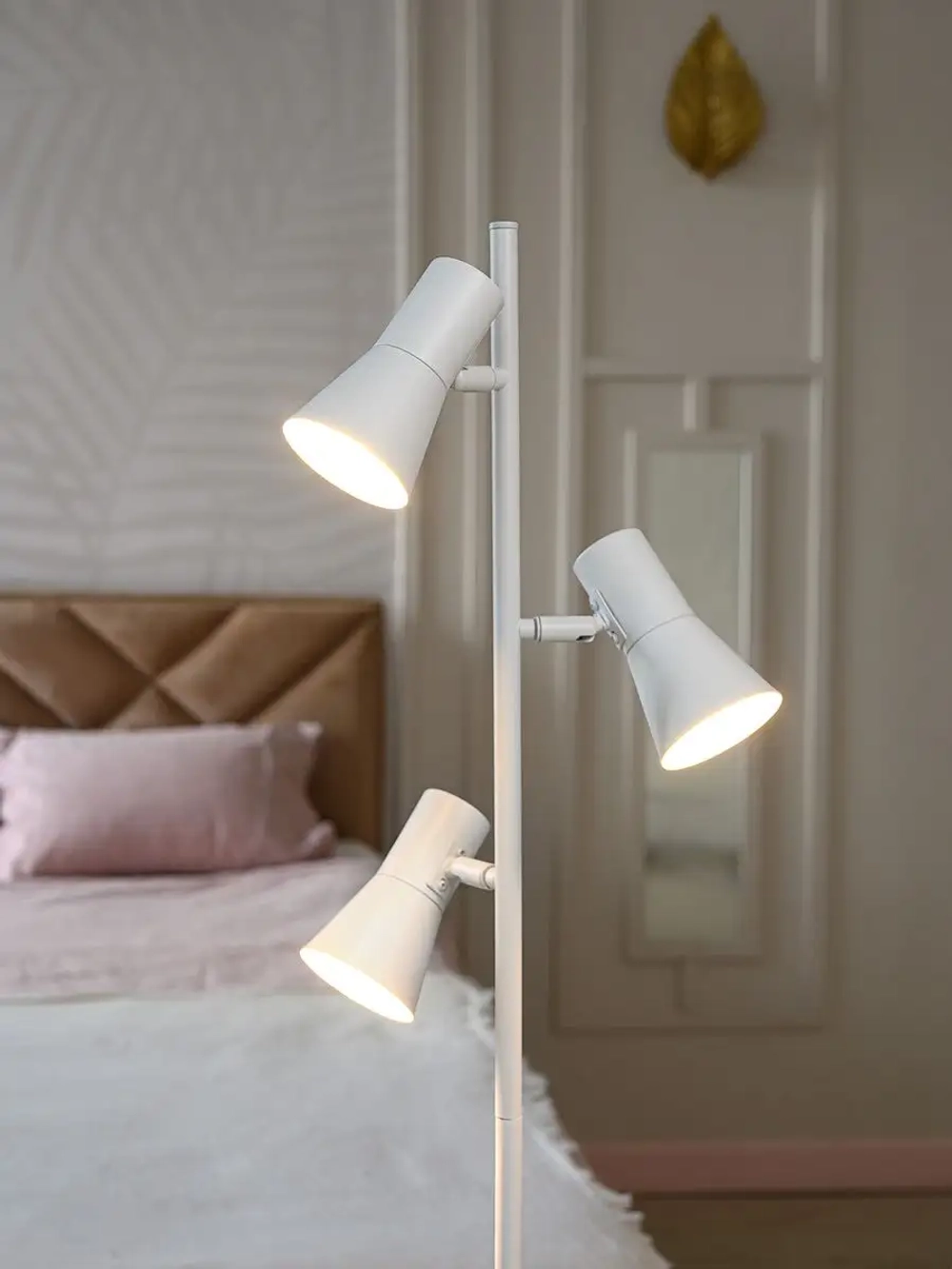 Торшер напольный в стиле Лофт е14