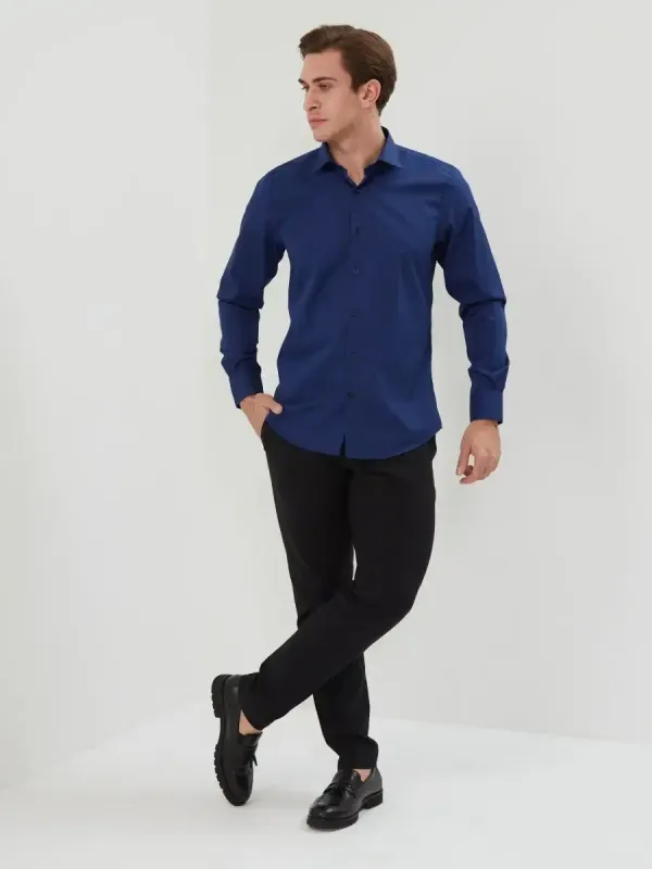 Рубашка приталенная SLIM FIT с длинным рукавом, темно-синяя