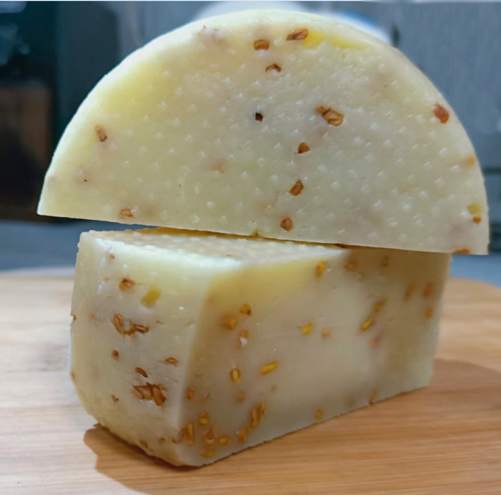 Сыр Качотта с пажитником, 300 гр