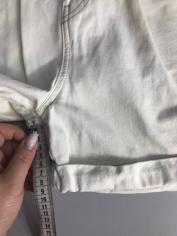 Шорты Bershka с завышенной талией, маркировка 34, визуально на 40 размер