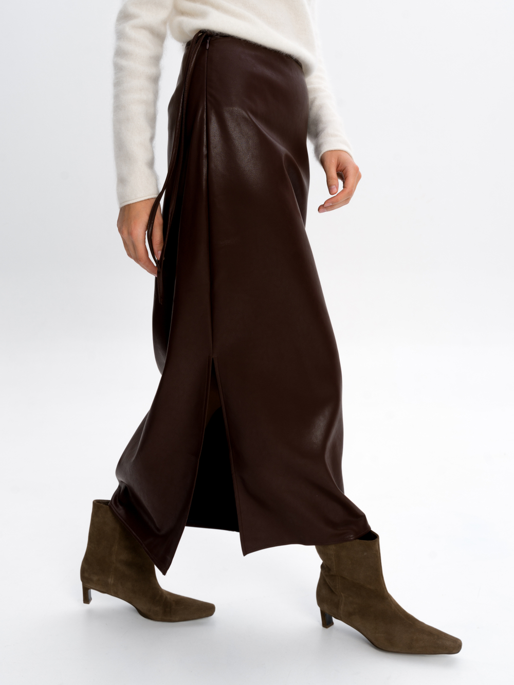 Юбка-миди из экокожи