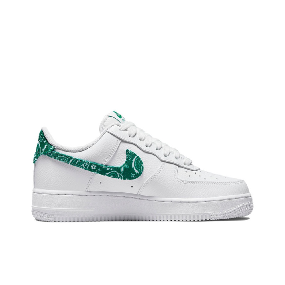 Женские кроссовки Nike Air Force 1 Low '07 Essentials 'Green Paisley' DH4406‑102