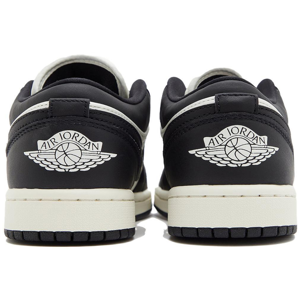 Кроссовки Jordan Air Jordan 1 Low Wmns"Vintage Panda" (Женская размерная сетка)