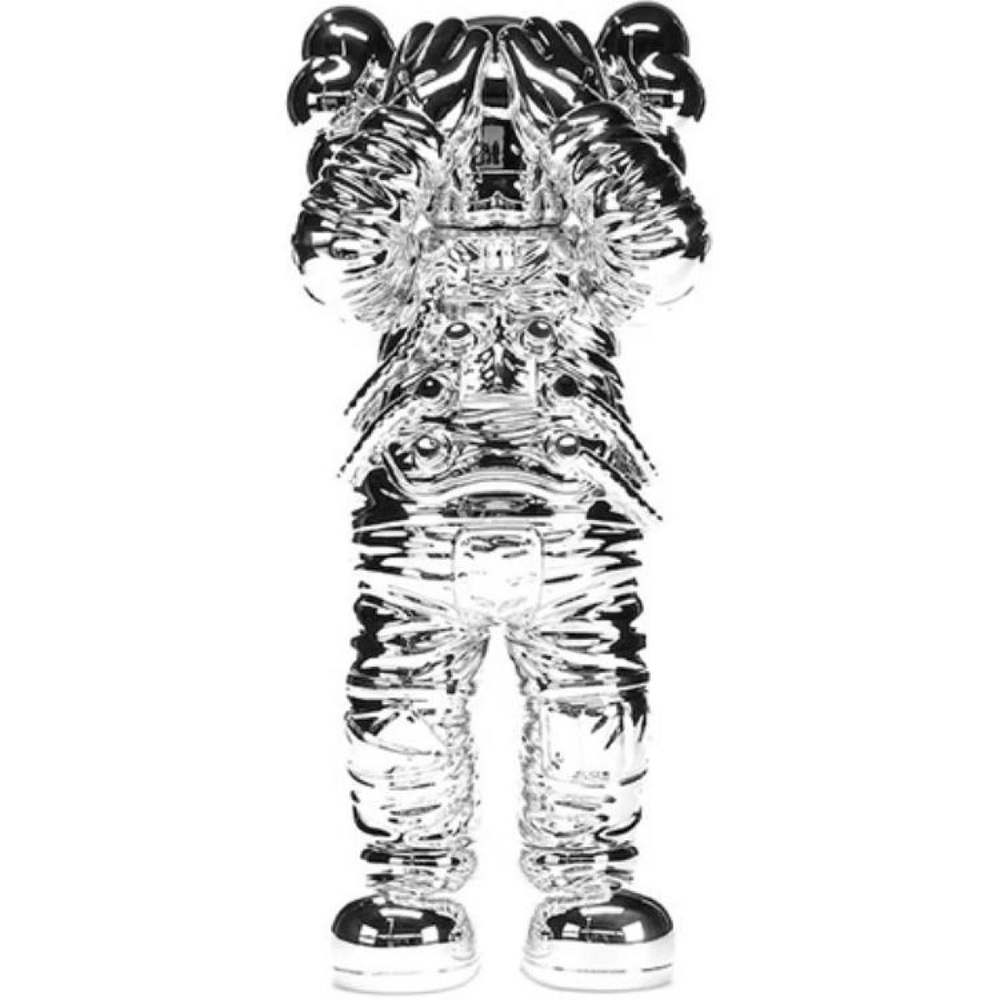 Дизайнерские игрушки KAWS Holiday SpaceFigure 29.2cm, Holiday-Space-Figure-