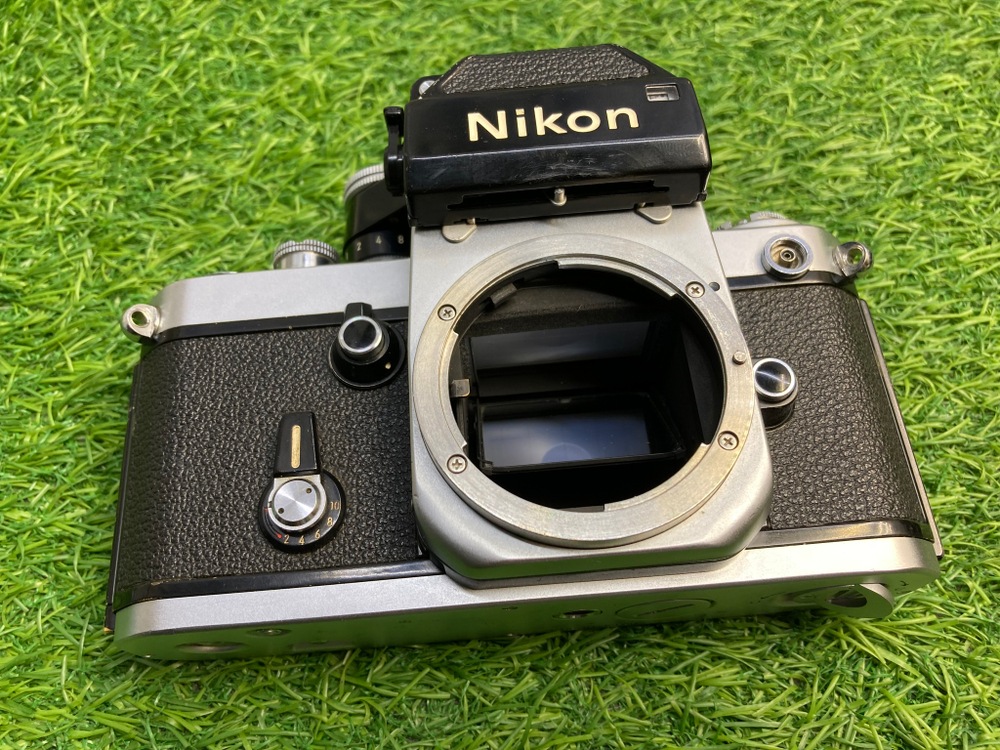 Nikon F2