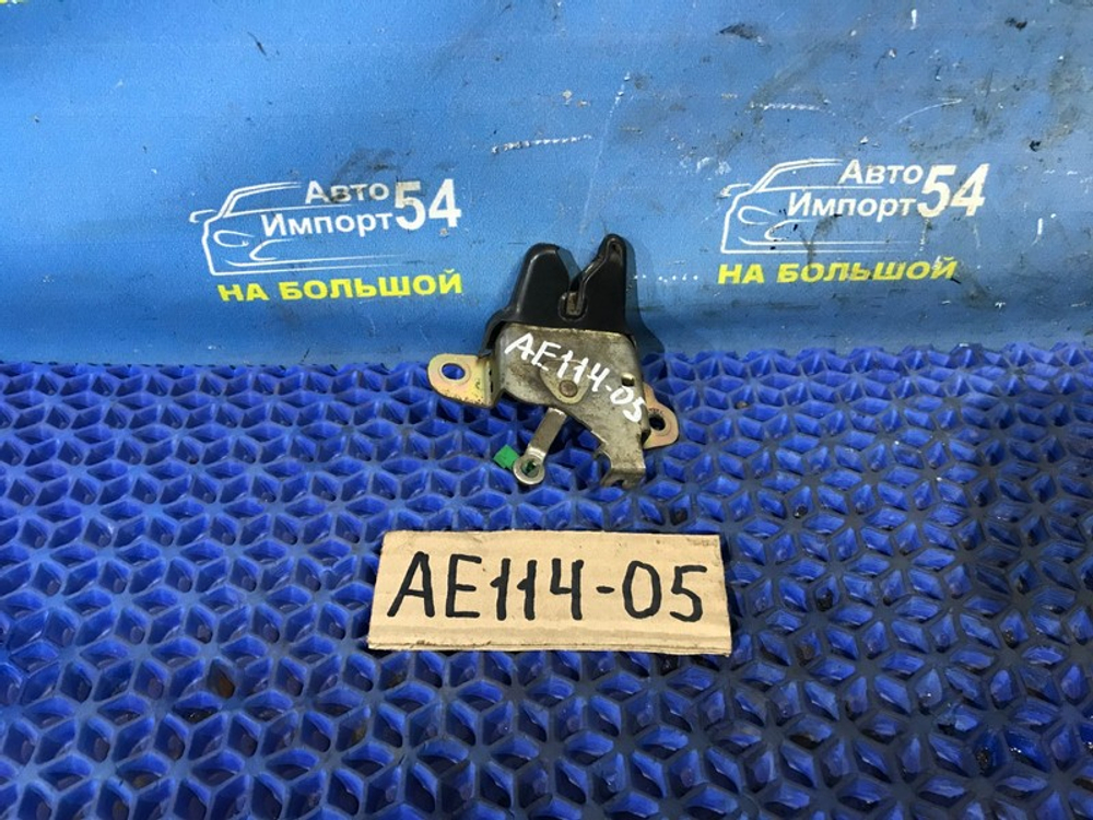 Замок багажника TOYOTA SPRINTER 1999