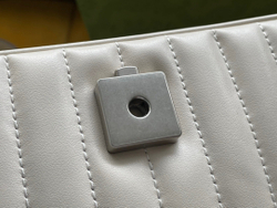 Gucci Marmont 22 cm