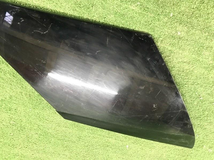 Накладка стойки задняя правая Range Rover Velar (2017-н.в.)