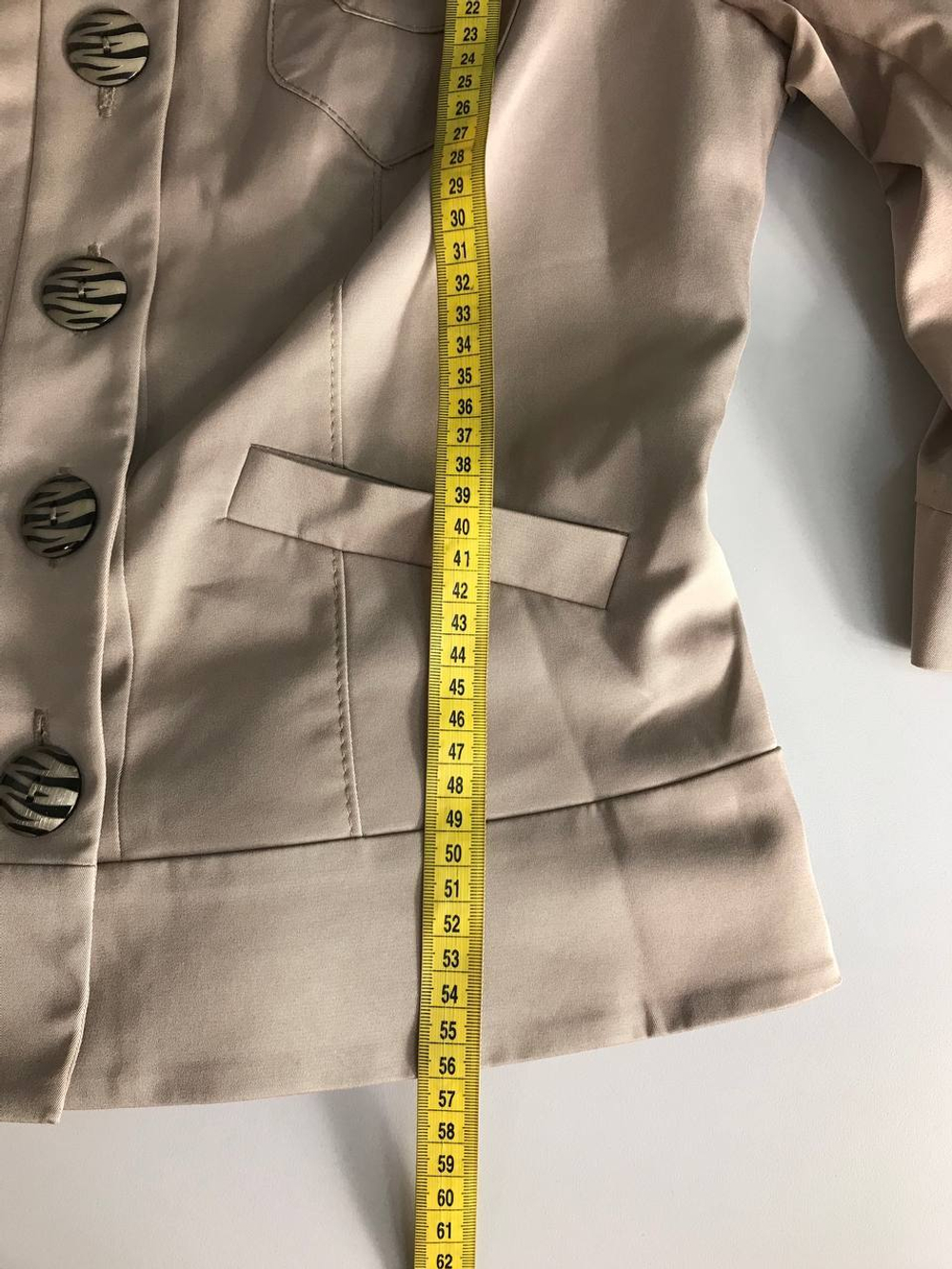 Жакет Elady приятного оттенка, визуально на 48 размер