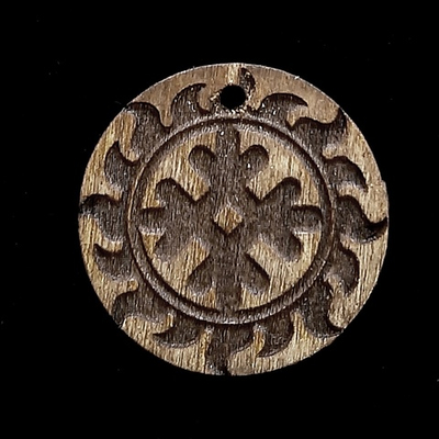 Славянский деревянный оберег "Целебник". Материал береза. Цвет Полисандр. Длина шнура 50 см. Диаметр 3 см