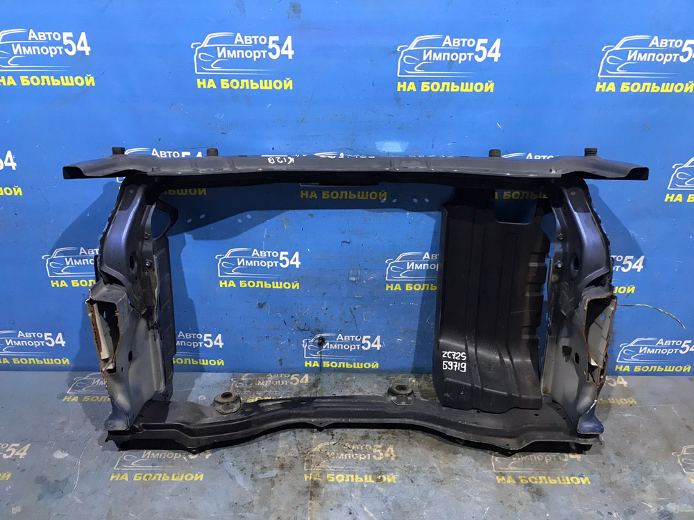 Рамка радиатора / телевизор SUZUKI SWIFT 2010-2013