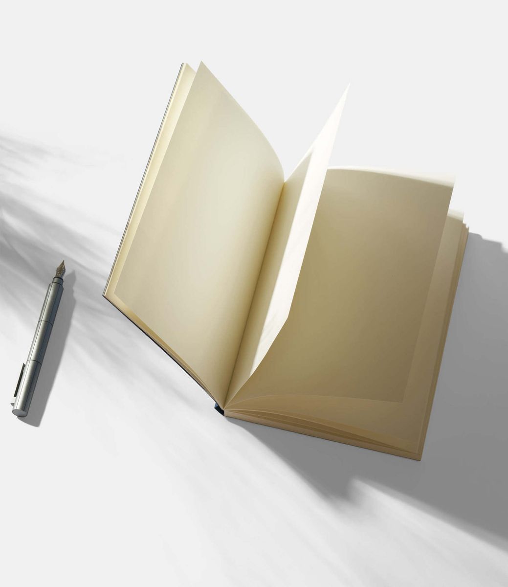 Mark+Fold Plain Notebook — нелинованный блокнот А5: синий