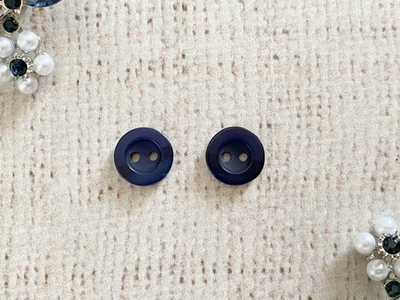 Пуговицы блузочные, d 1,1 см, 2 прокола, темно-синий