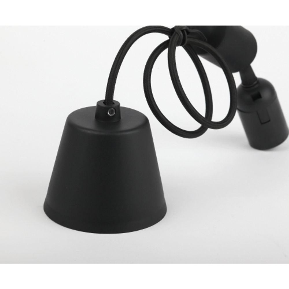 Патрон ЭРА Е27 с подвесом пластиковый черный