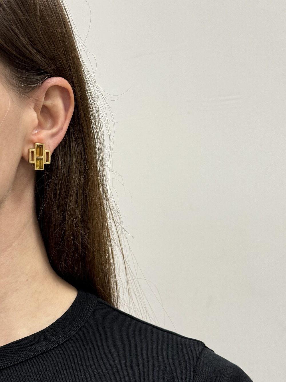 Клипсы с оранжевыми и жёлтыми вставками Givenchy