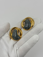 Серьги с серой эмалью Avon