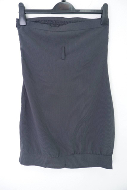 Платье Jennifer Tayior модное 44 размер