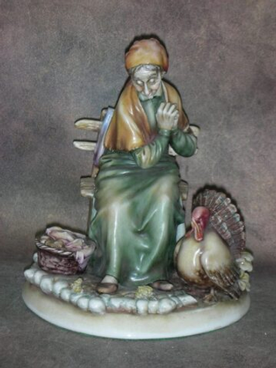 Статуэтка. Фарфор. Подсчёт благословений. Capodimonte. Италия