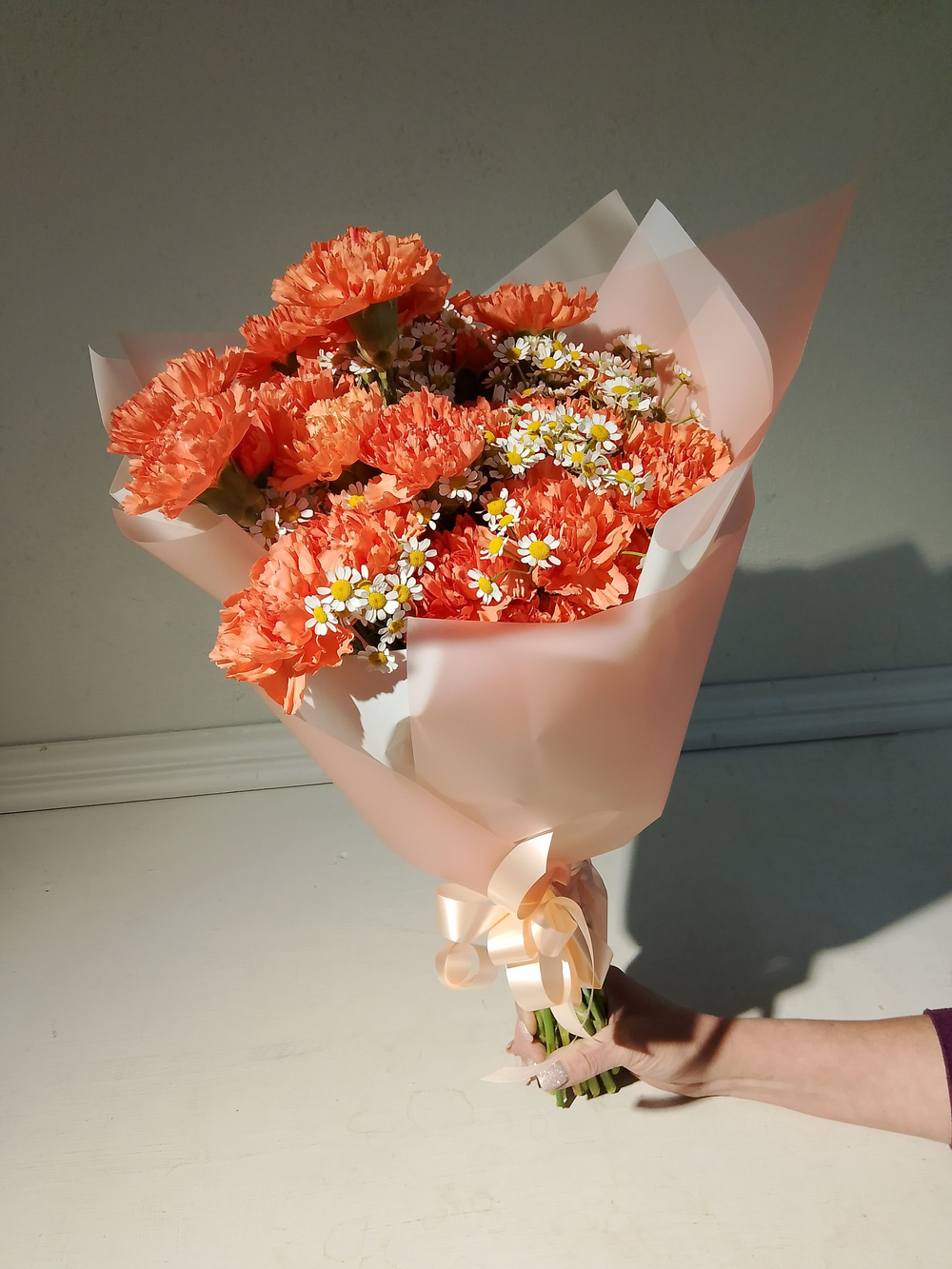 Букет из хризантем и альстромерии (С0033)