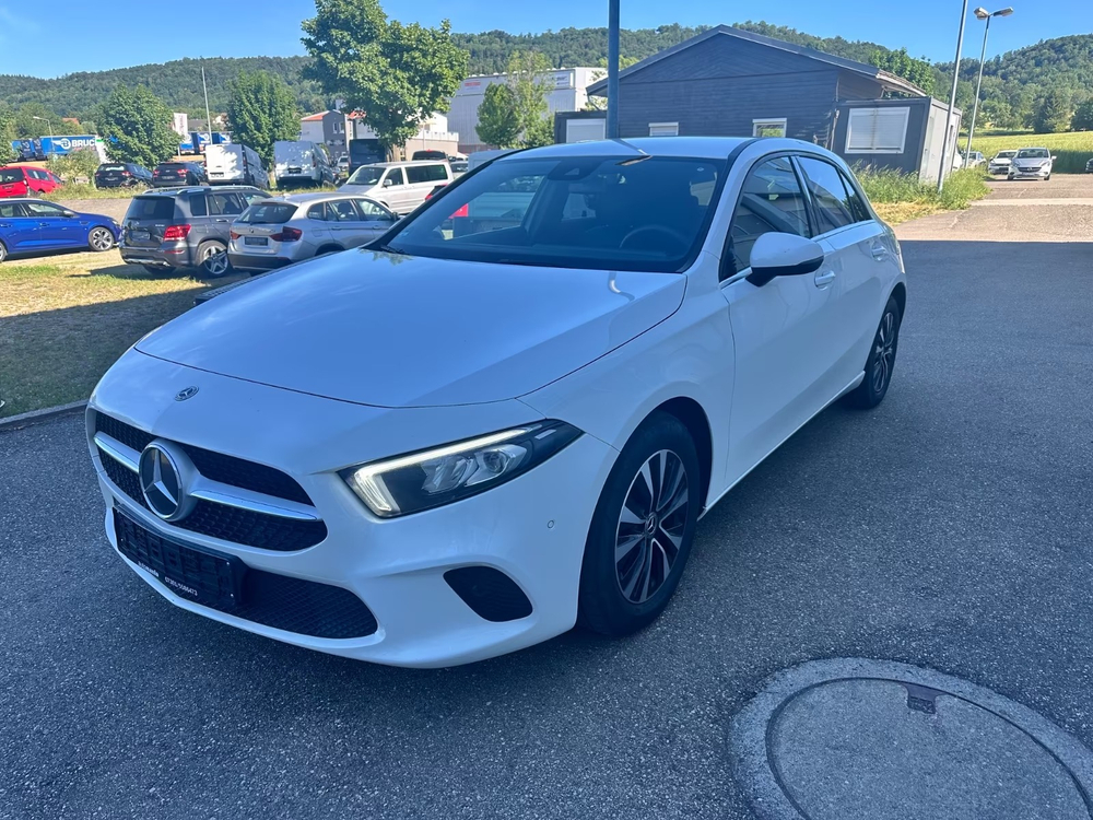 Mercedes-Benz A 180
