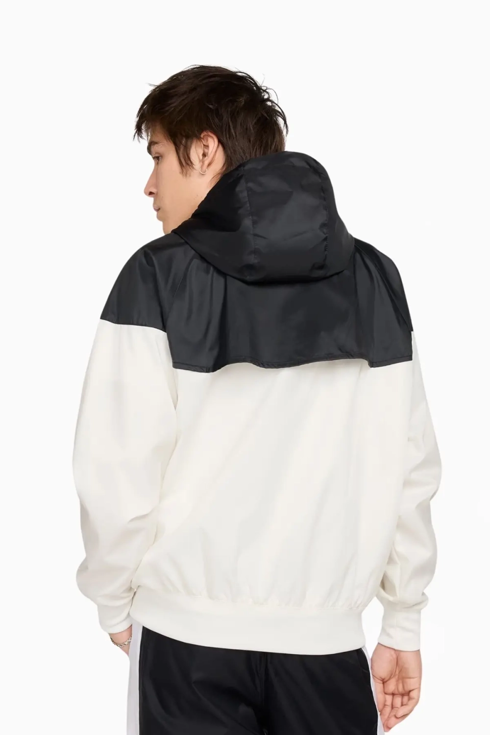 Куртка Nike Sportswear Windrunner