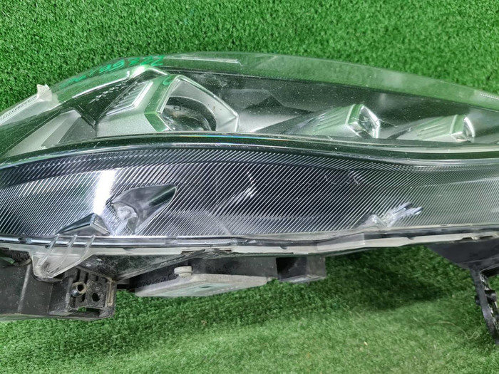 Фара правая Haval F7 (2018-2024) LED