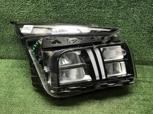 Фара правая Hyundai Santa Fe 4 TM (2020-2024) LED