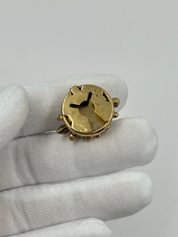 Накладка на пуговицу с «жемчугом»