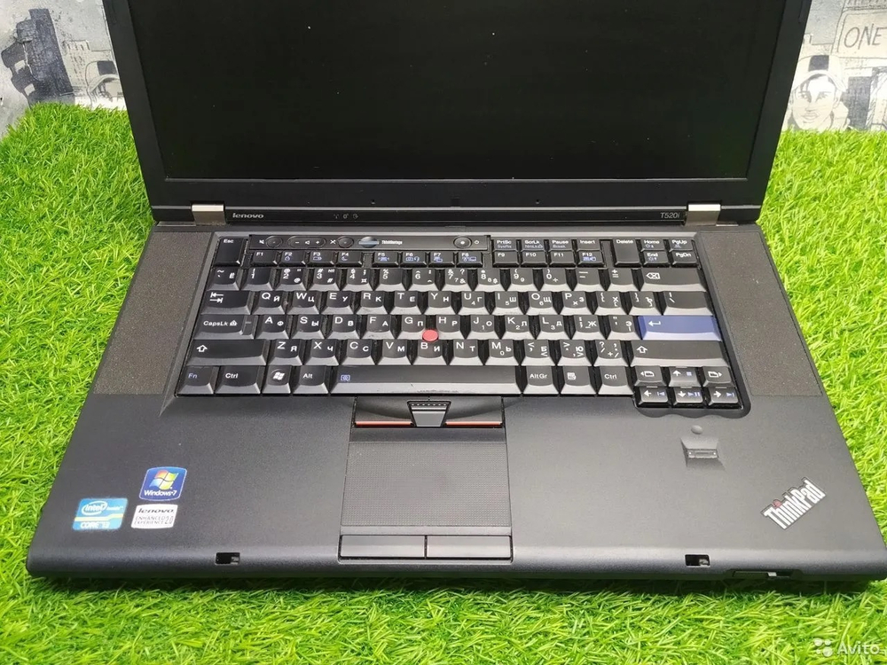 Ультрабук Lenovo ThinkPad 15.6" i3/4GB/HDD 320GB