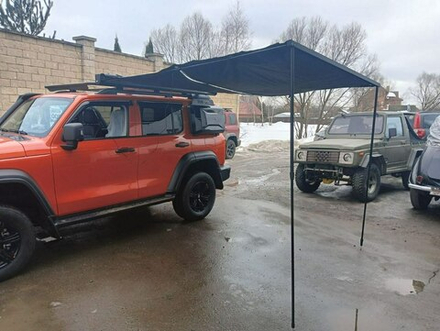 Маркиза боковая с подсветкой на Tank 300