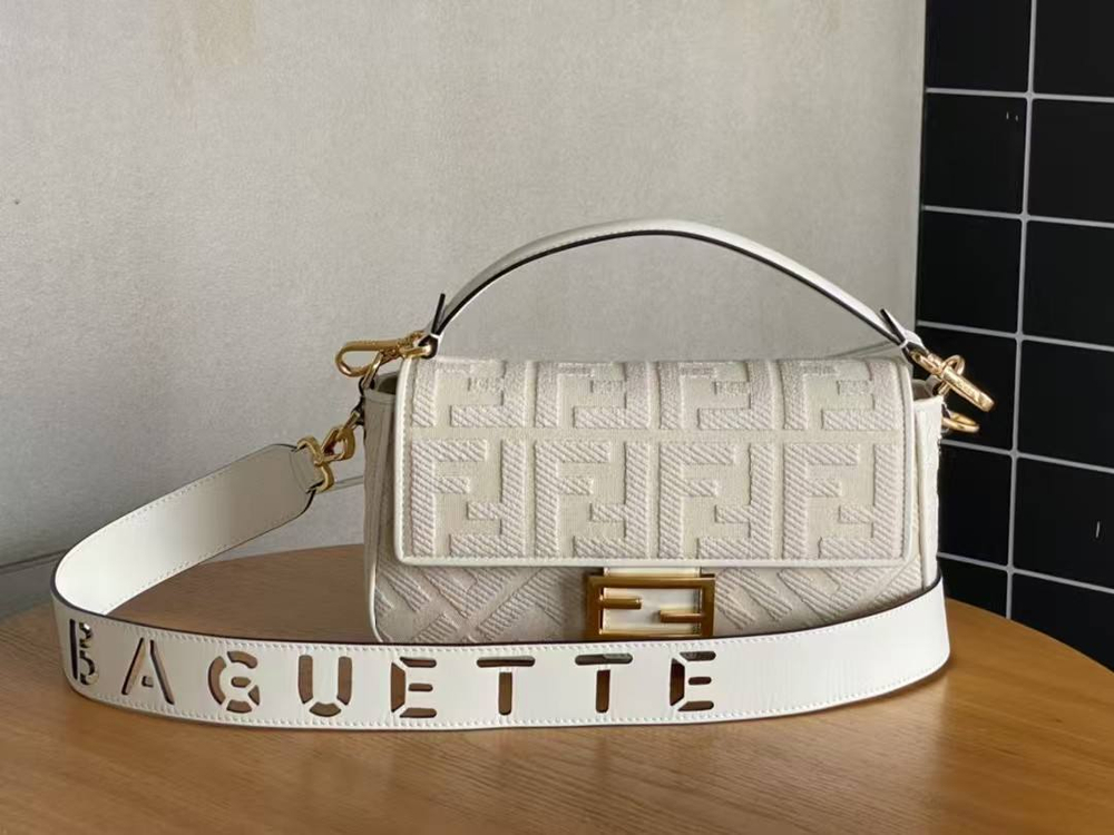 Сумка Fendi