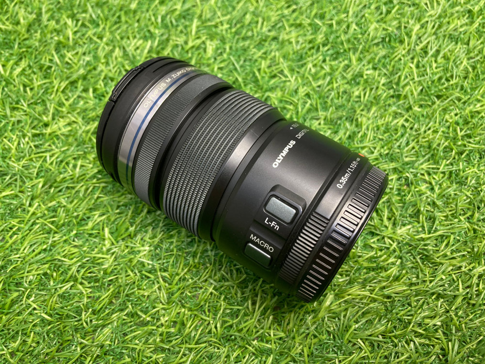 Olympus ED 12-50mm 3.5-6.3 EZ