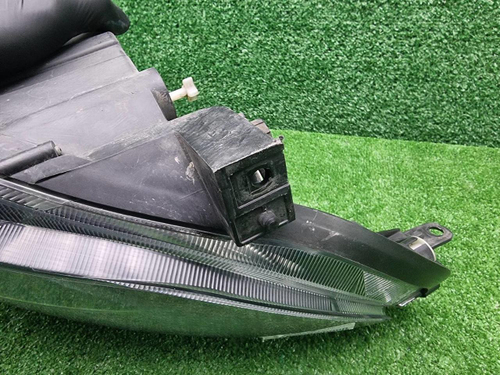 Фара правая Lada Granta (2018-н.в.) галоген