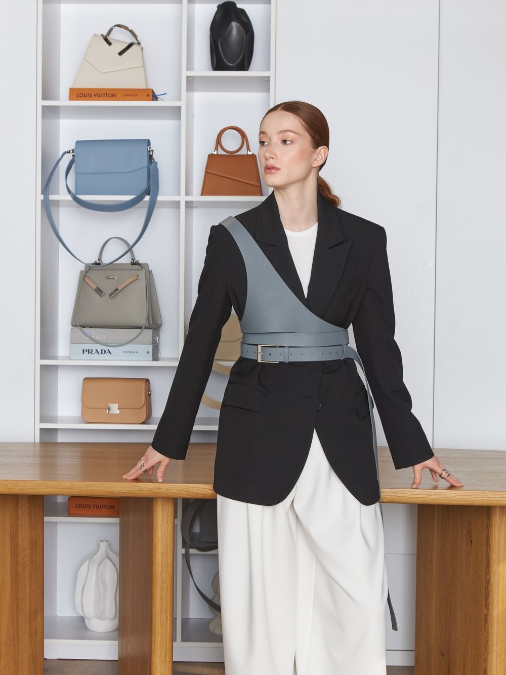 РЕМЕНЬ-ПОРТУПЕЯ D.GREY