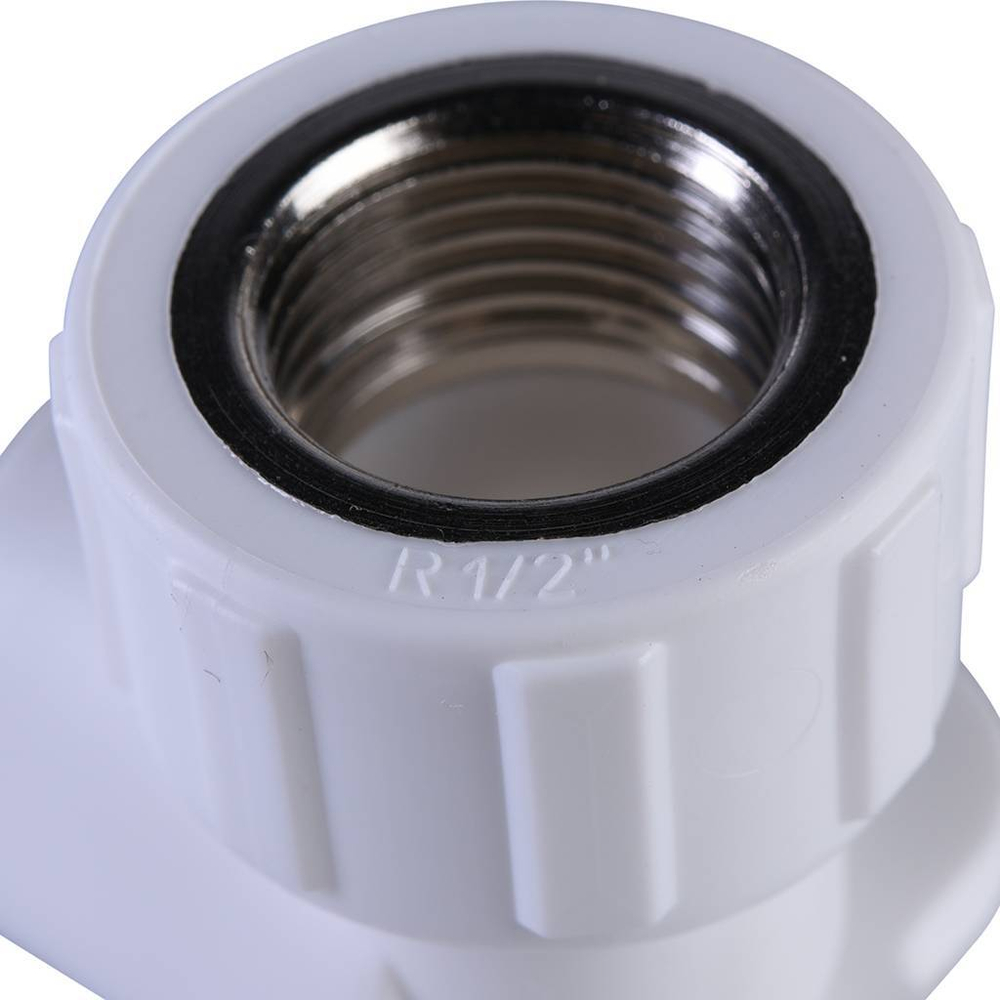 Настенный комплект с внутренней резьбой для смесителя 20х1/2"